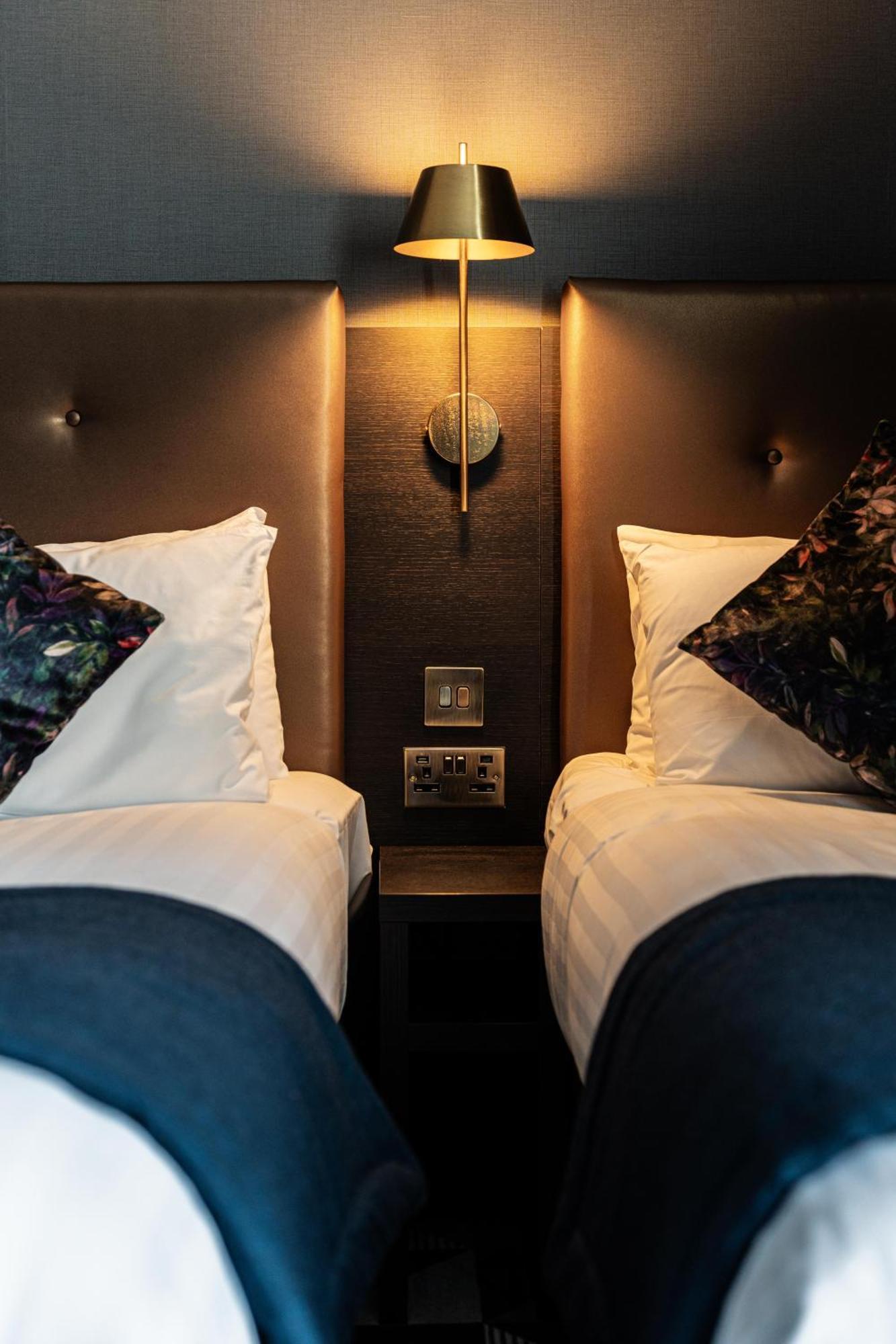 The House On Warwick Hotell London Exteriör bild