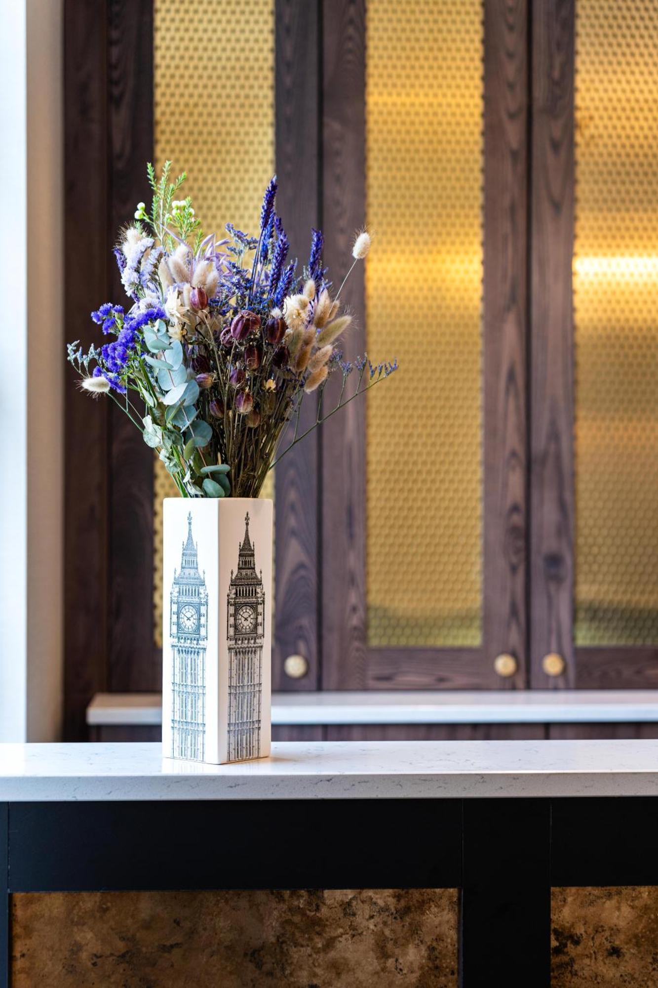 The House On Warwick Hotell London Exteriör bild